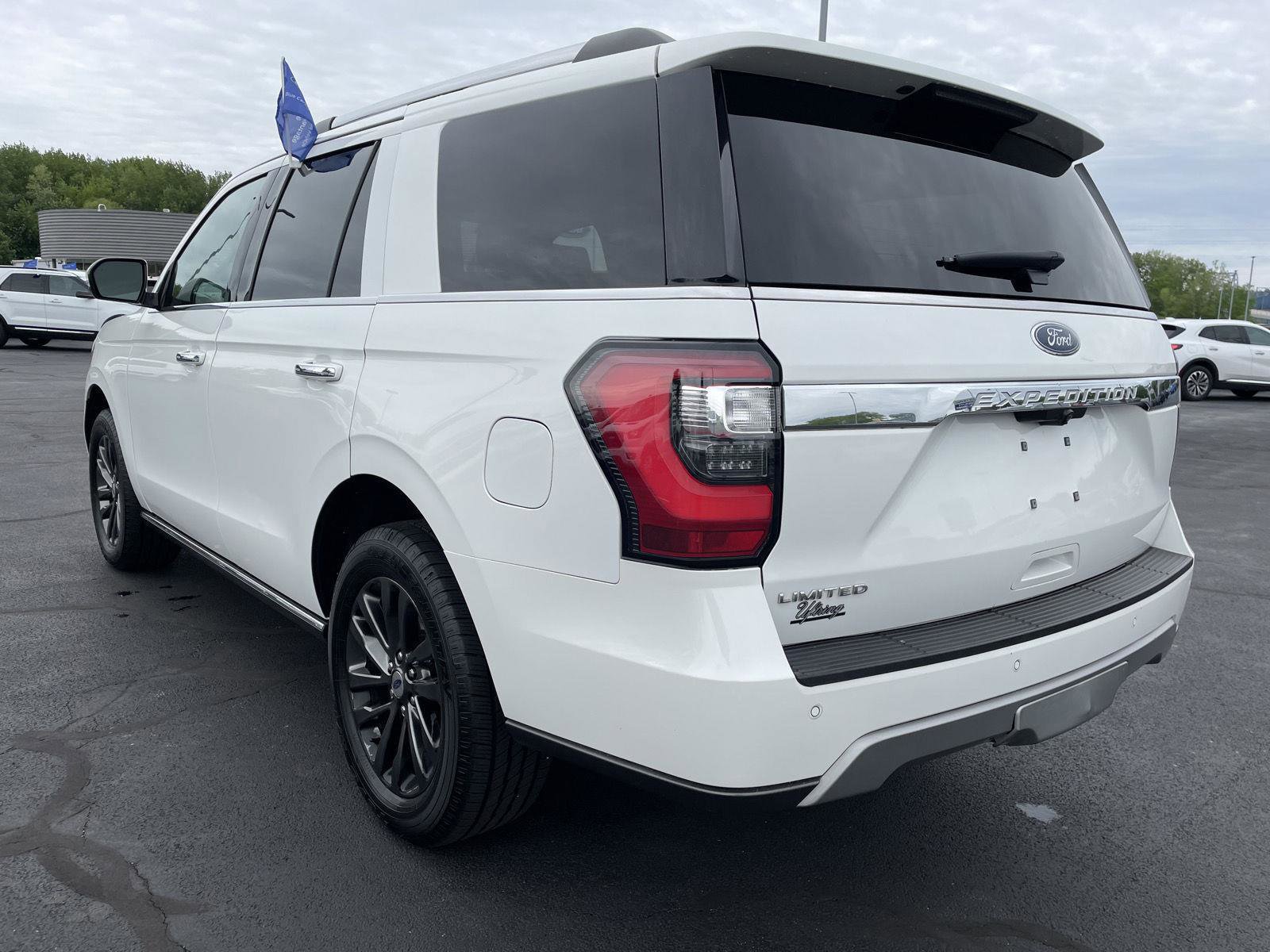 Certified 2020 Ford Expedition Limited AWD/4WD image 3