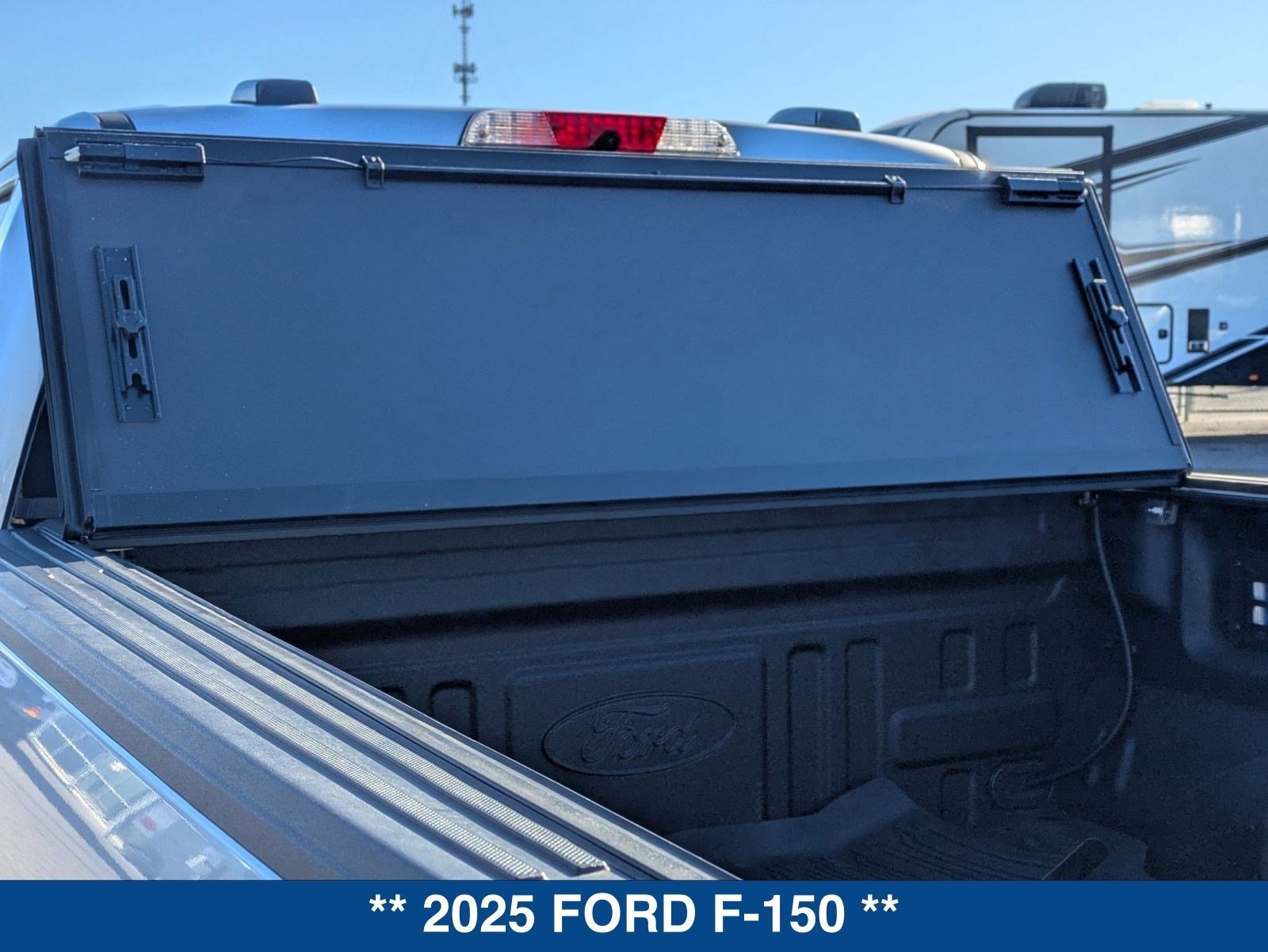 Certified 2025 Ford F150 Platinum w/ Equipment Group 702A High image 18