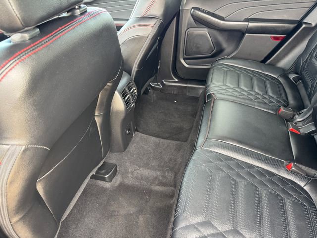 Certified 2023 Ford Escape ST-Line Elite w/ Premium Technology Package AWD/4WD image 17