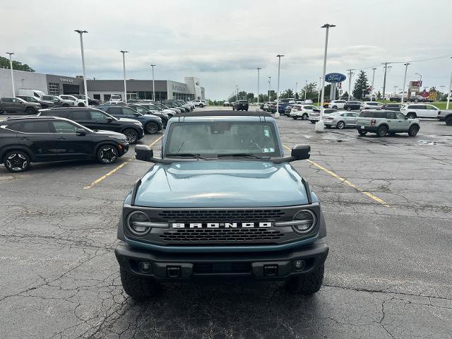 Certified 2023 Ford Bronco Badlands AWD/4WD image 3