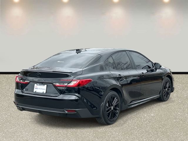 Used 2026 Toyota Camry SE w/ Convenience Package image 5