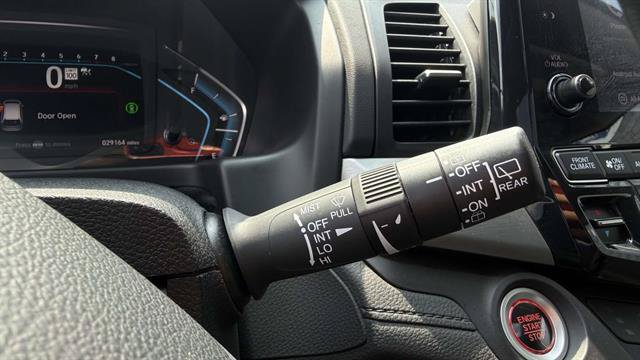 Used 2023 Honda Odyssey EX-L image 16