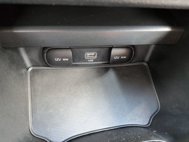 Used 2022 Kia Soul LX FWD image 39