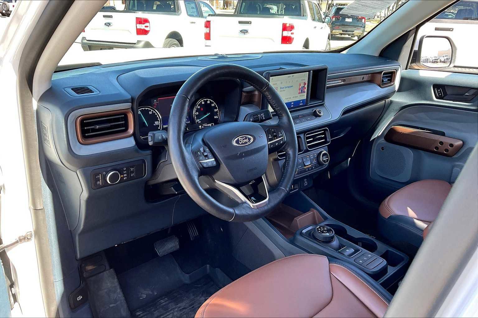 Certified 2022 Ford Maverick Lariat w/ Lariat Luxury Package FWD image 17