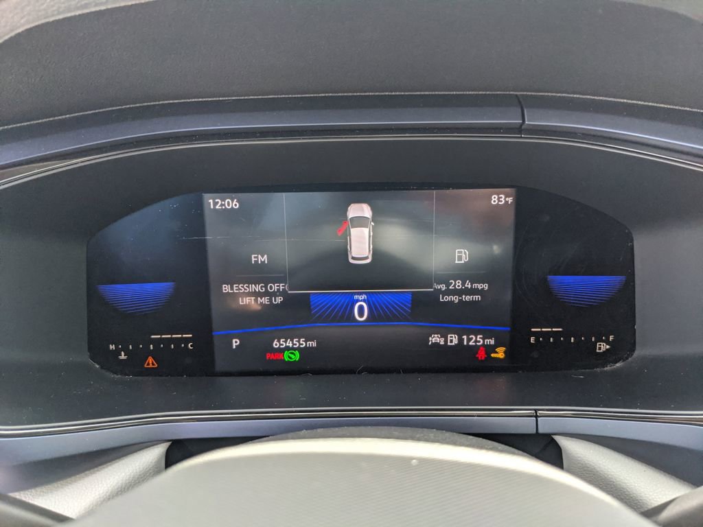 Used 2022 Volkswagen Taos SE image 31