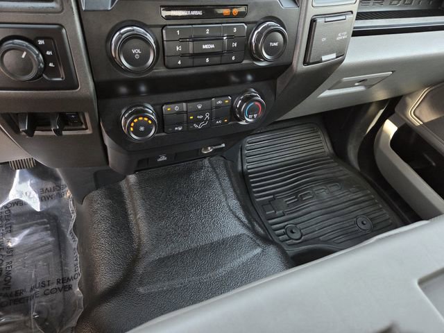 Certified 2022 Ford F250 XL w/ Power Equipment Group image 12
