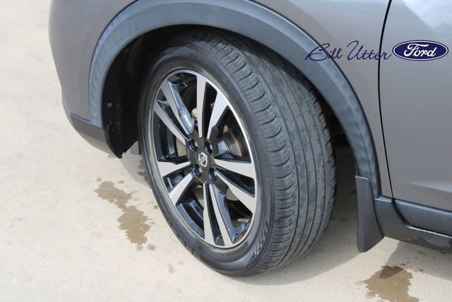 Used 2020 Nissan Kicks SR image 9