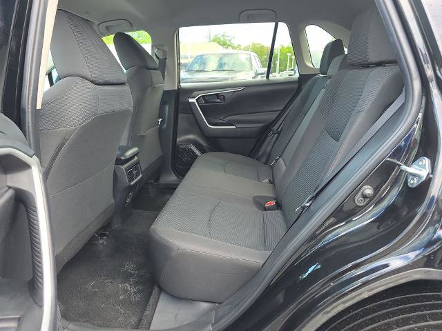 Used 2024 Toyota RAV4 LE AWD/4WD image 16