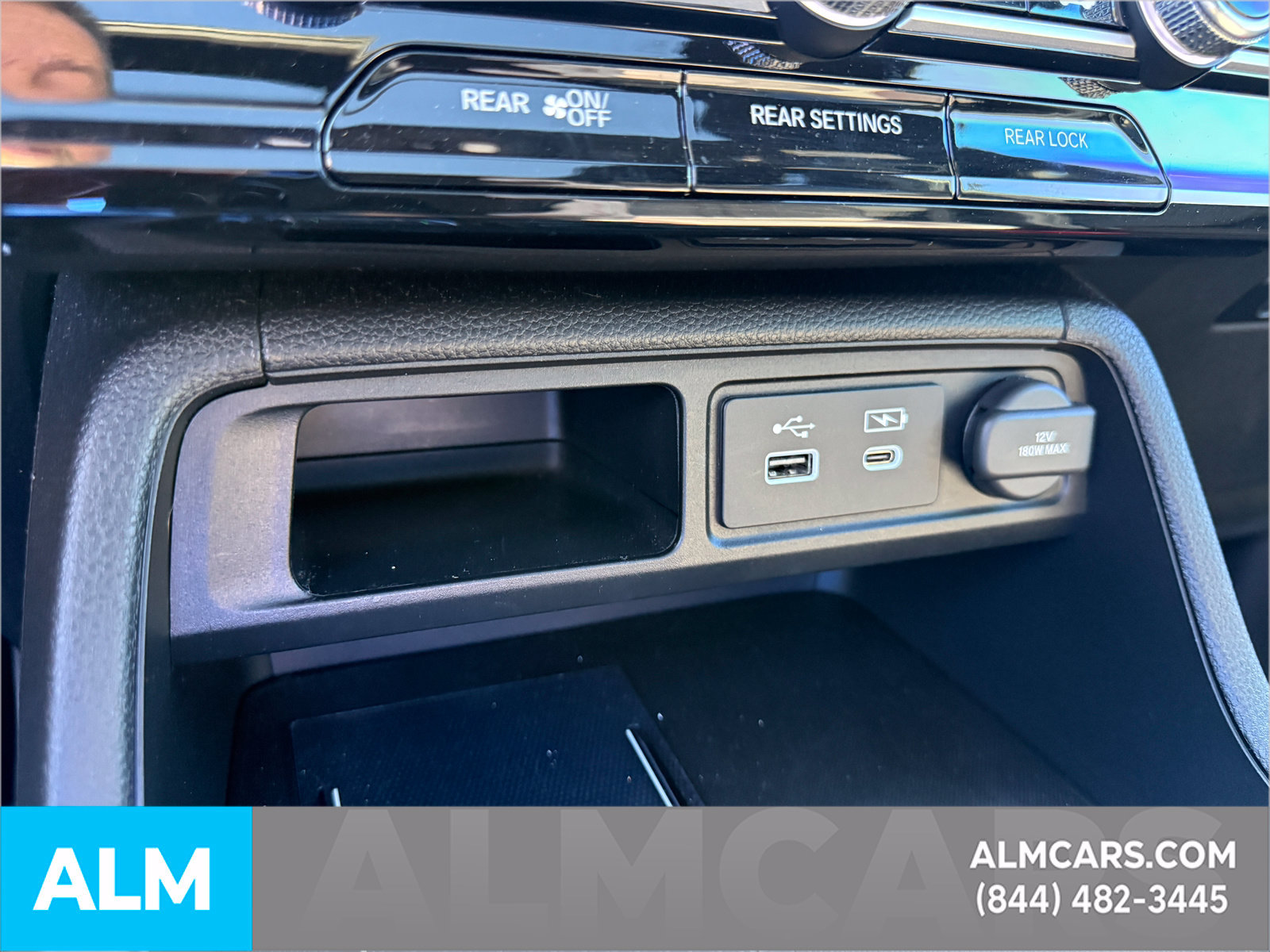 Used 2025 Honda Pilot Black Edition image 21