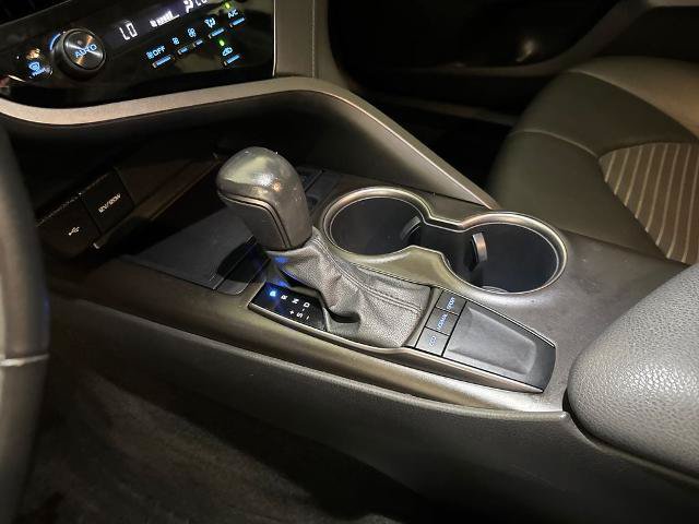 Used 2022 Toyota Camry SE FWD image 29