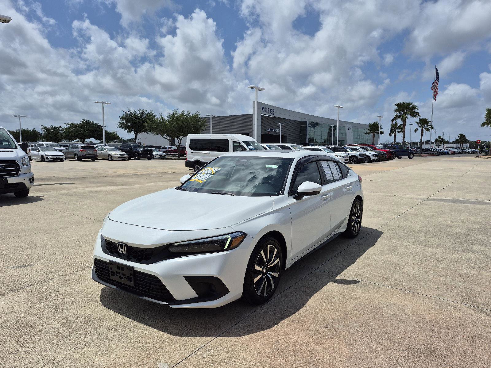 Used 2022 Honda Civic EX-L image 1