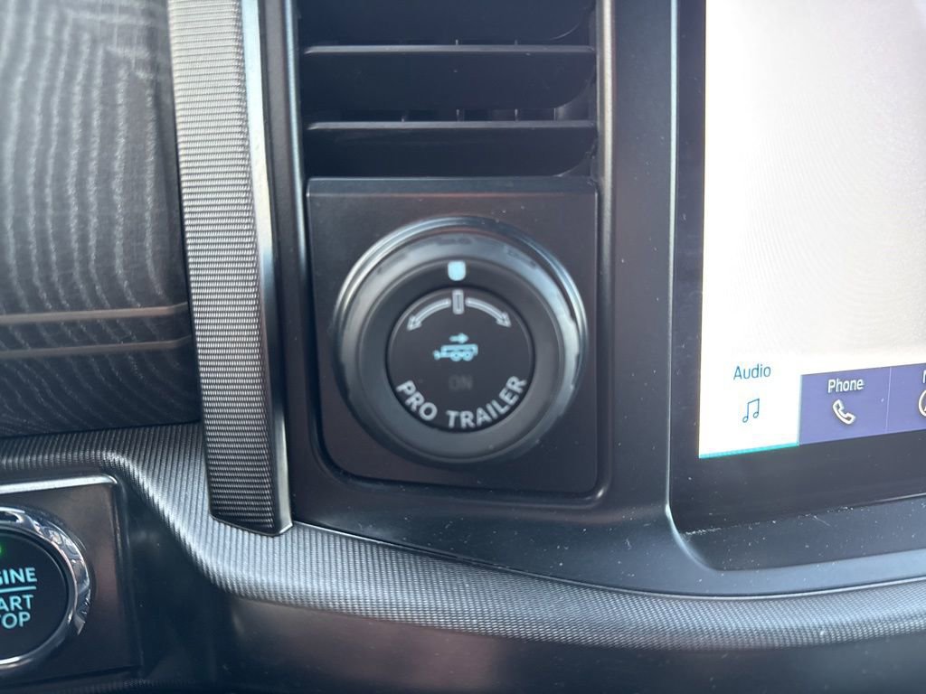 Certified 2023 Ford F150 Platinum w/ Equipment Group 701A High image 32