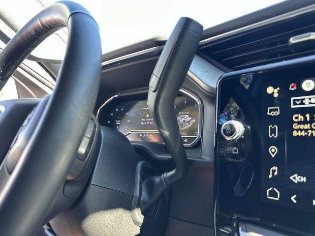 Used 2024 GMC Sierra 2500 Denali w/ Denali Reserve Package AWD/4WD image 23