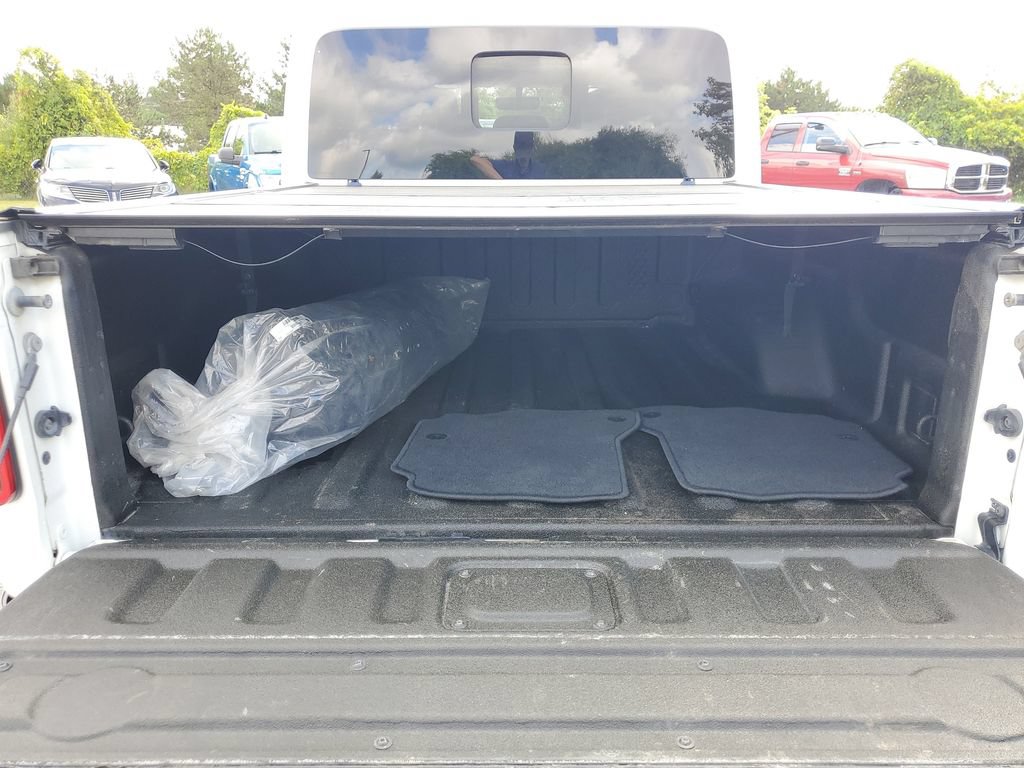 Used 2022 Jeep Gladiator Mojave w/ Cold Weather Group AWD/4WD image 8