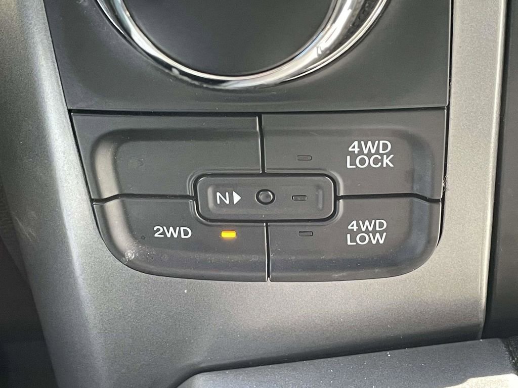 Used 2023 RAM 1500 Classic SLT w/ Trailer & Traction Group image 28