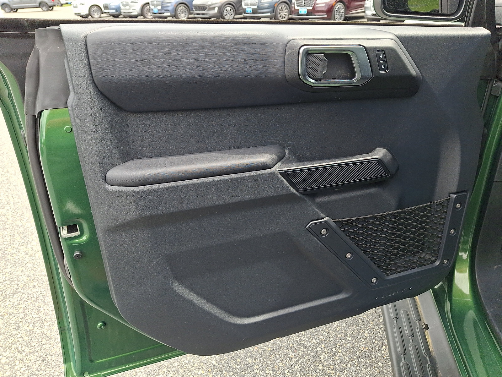 Certified 2025 Ford Bronco Outer Banks AWD/4WD image 12