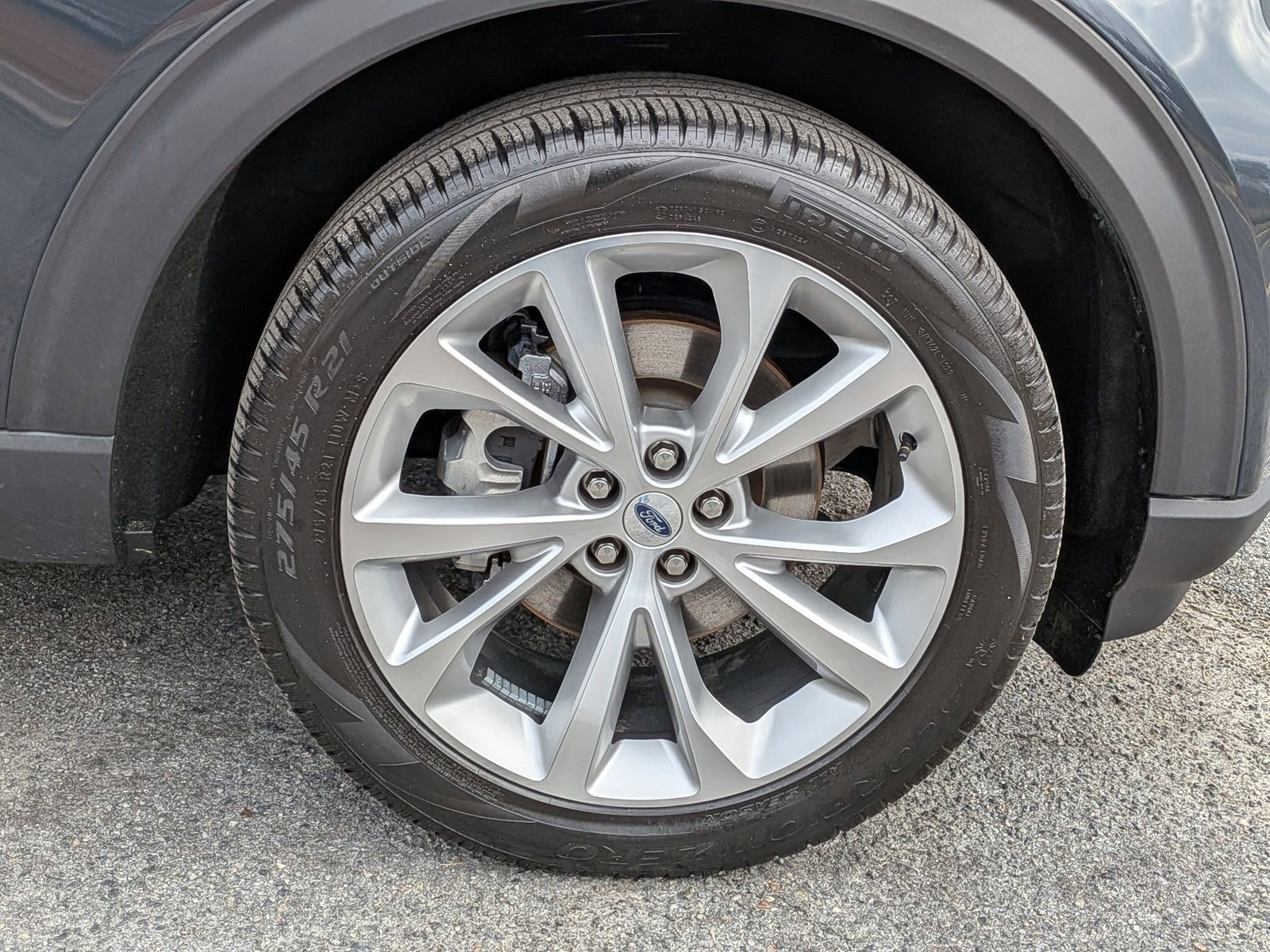 Certified 2023 Ford Explorer Platinum w/ Technology Package image 12