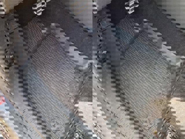 Certified 2024 Ford Escape ST-Line w/ Tech Pack #1 image 26