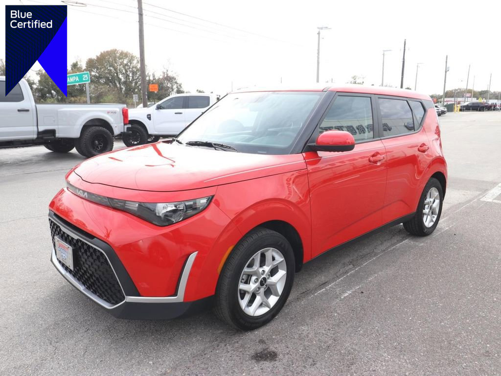 Used 2025 Kia Soul LX w/ LX Technology Package image 1