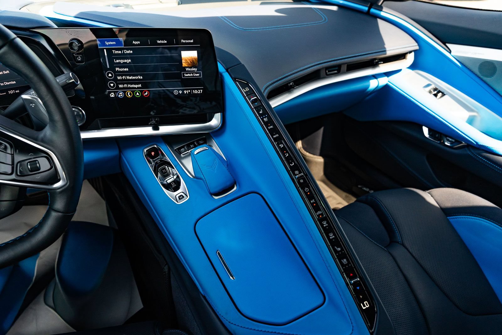Used 2022 Chevrolet Corvette Stingray Premium Cpe w/ Z51 Performance Package RWD image 36