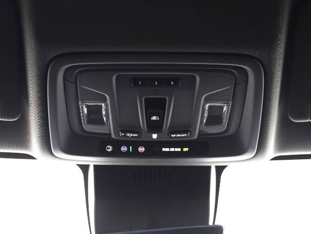 Used 2024 Chevrolet Silverado 3500 LTZ w/ LTZ Plus Package image 16