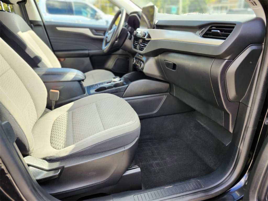 Certified 2022 Ford Escape SE w/ Convenience Package image 11