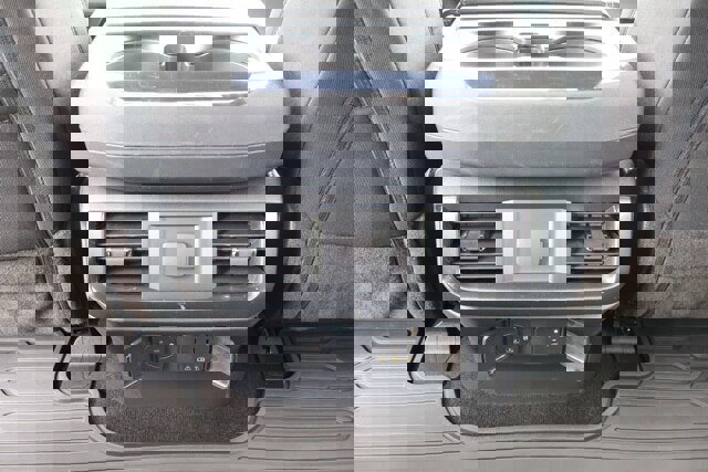 Certified 2022 Ford F150 XLT w/ Equipment Group 302A High image 33