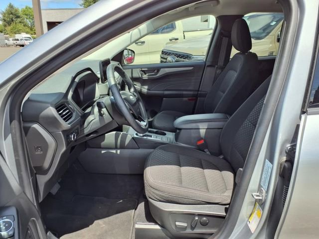 Certified 2023 Ford Escape Active AWD/4WD image 17