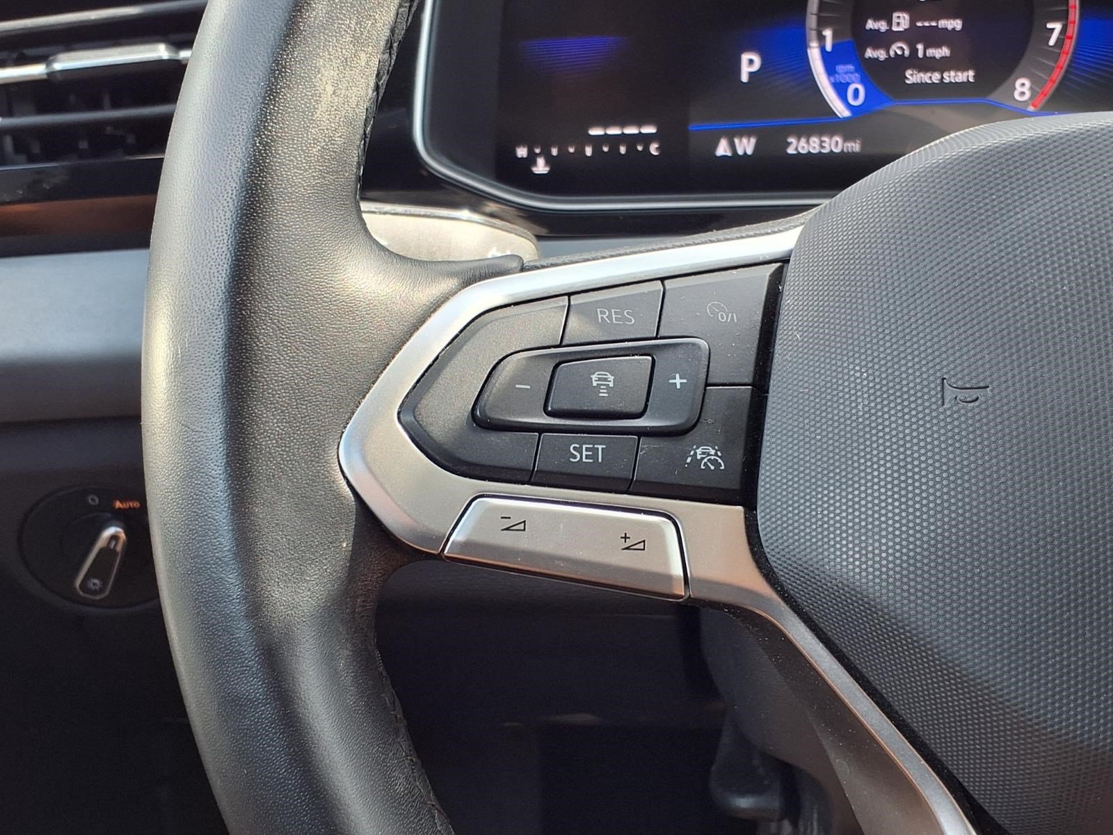 Used 2025 Volkswagen Jetta SE FWD image 22