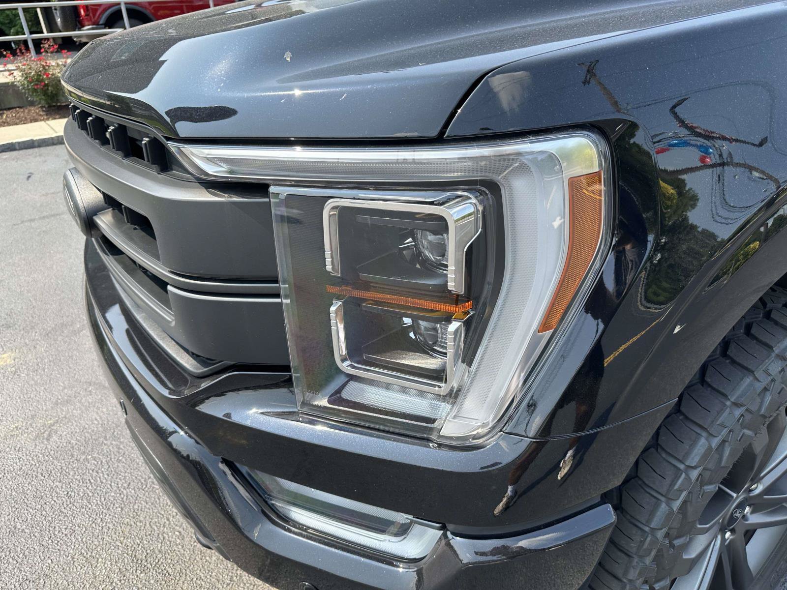 Certified 2023 Ford F150 Lariat w/ Equipment Group 502A High AWD/4WD image 9
