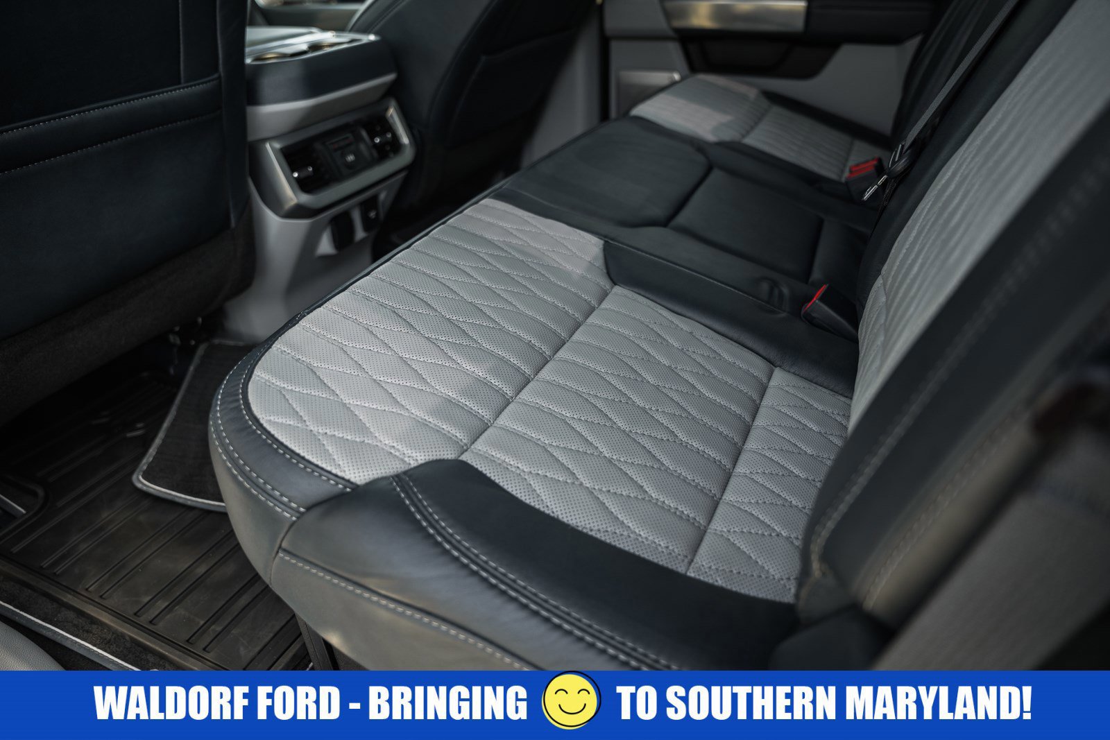 Certified 2023 Ford F450 Limited w/ FX4 Off-Road Package AWD/4WD image 44