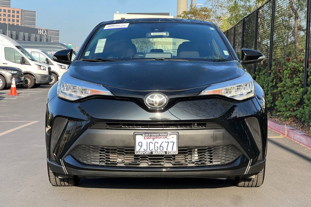 Used 2020 Toyota C-HR XLE image 9