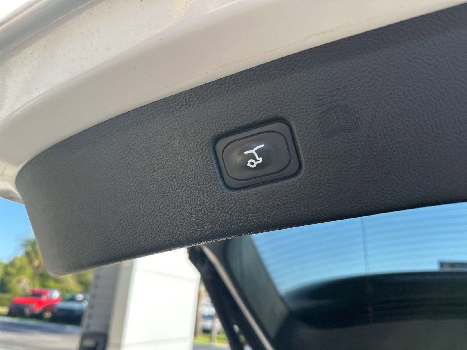 Certified 2024 Ford Edge SEL w/ Convenience Package image 13