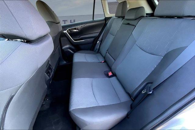 Used 2024 Toyota RAV4 XLE FWD image 22