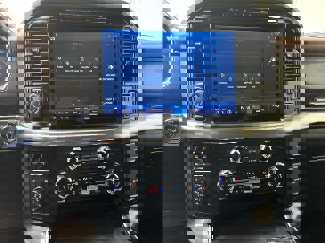 Certified 2023 Ford F150 Lariat w/ Equipment Group 502A High image 22