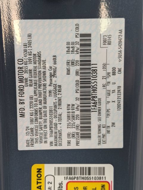 Certified 2025 Ford Mustang Coupe RWD image 28