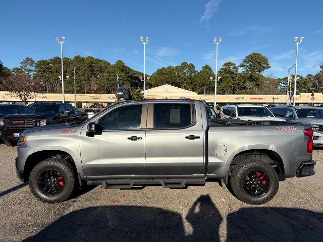 Used 2021 Chevrolet Silverado 1500 LT Trail Boss w/ Convenience Package II image 2