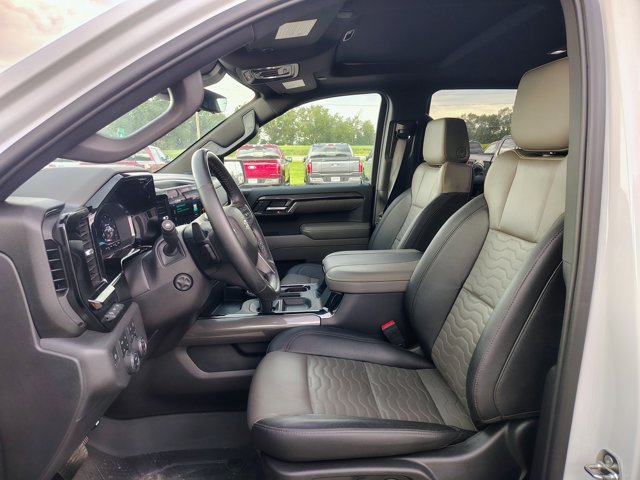 Used 2024 Chevrolet Silverado 1500 ZR2 w/ Technology Package AWD/4WD image 10