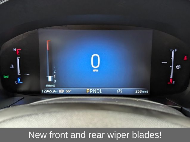 Certified 2025 Ford Escape ST-Line w/ Cold Weather Package FWD image 4