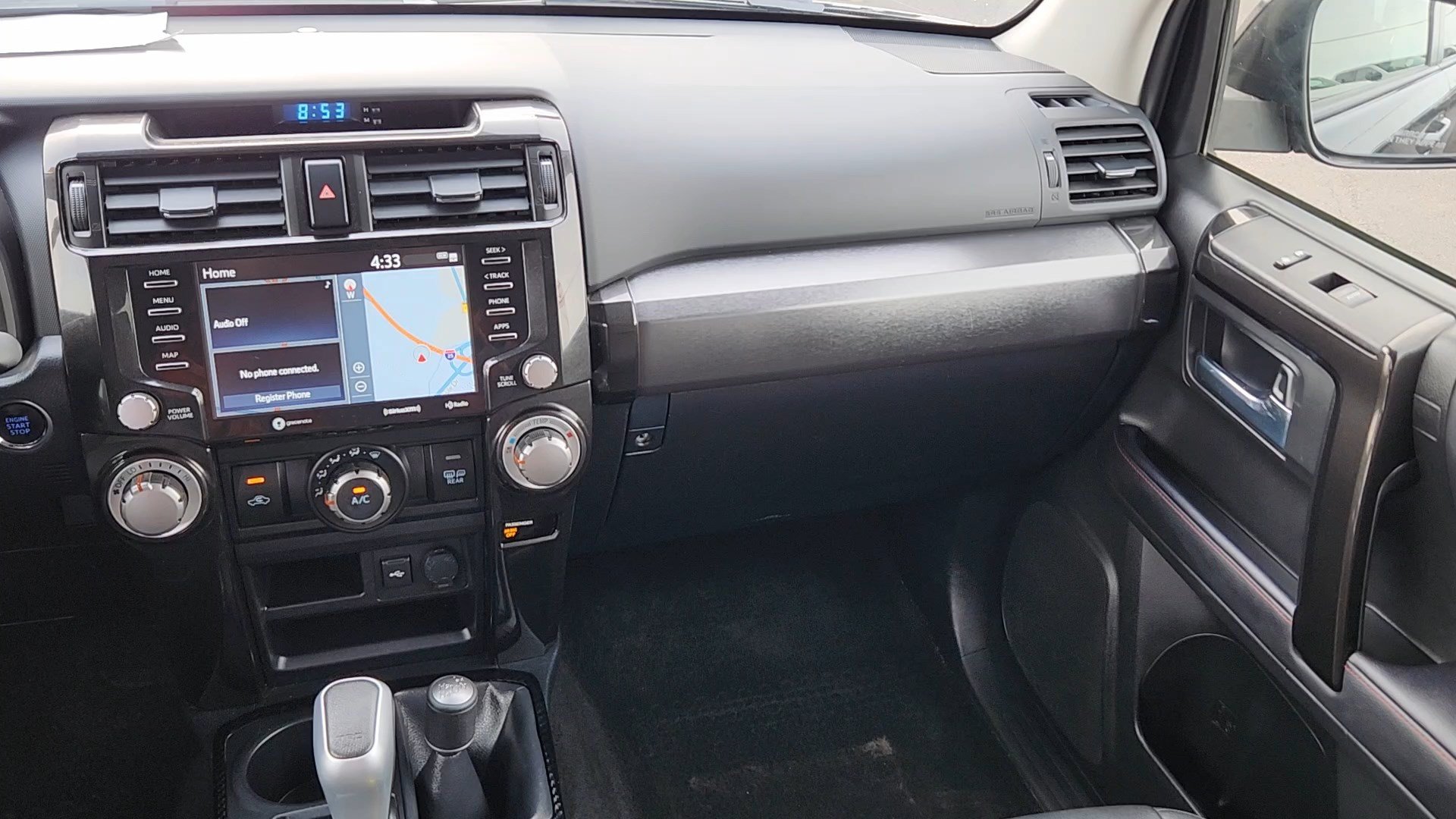 Used 2022 Toyota 4Runner TRD Off-Road Premium AWD/4WD image 7