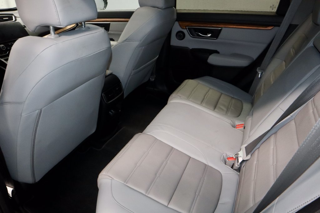 Used 2018 Honda CR-V Touring image 21