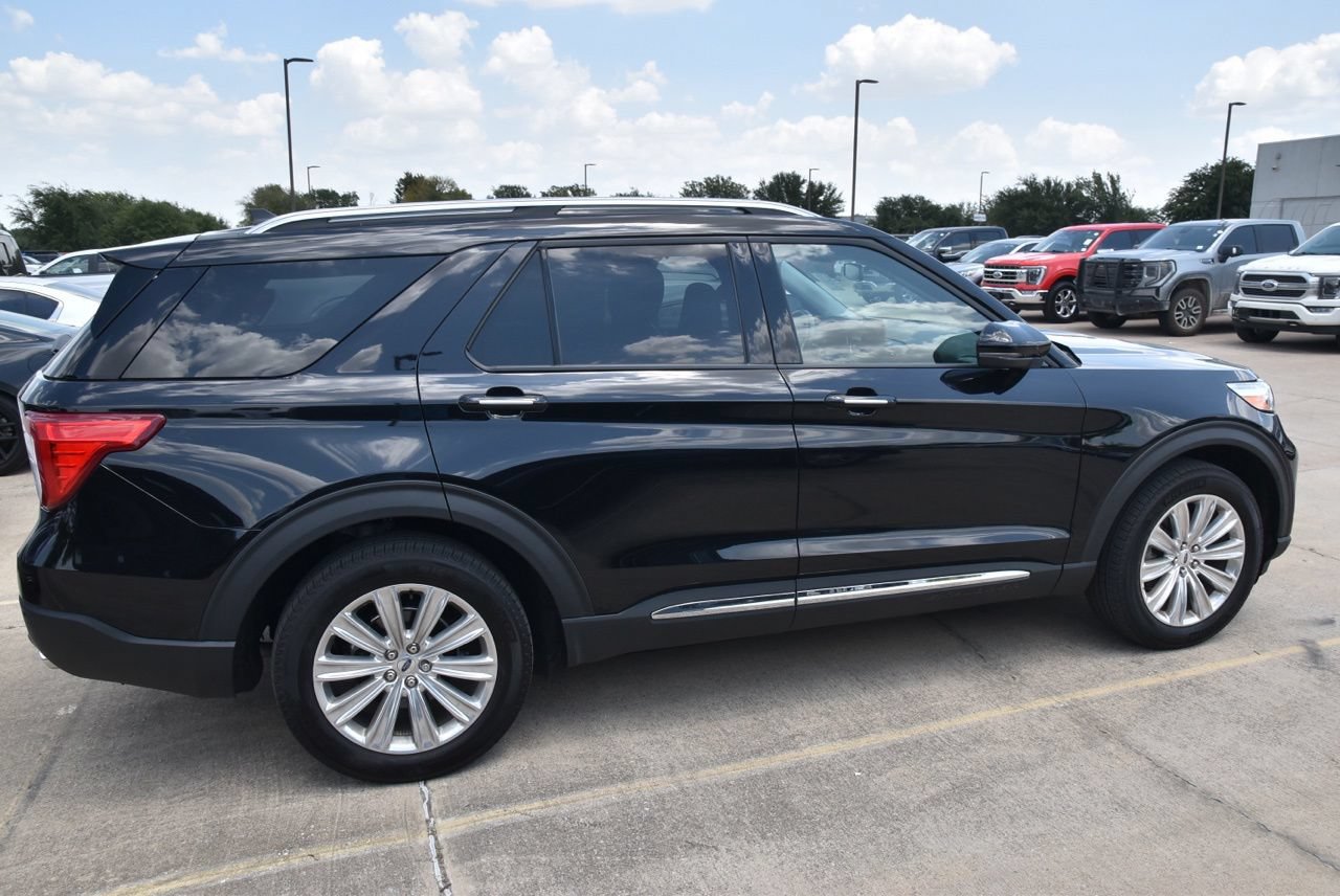 Certified 2024 Ford Explorer Limited w/ Limited Technology Package AWD/4WD image 6