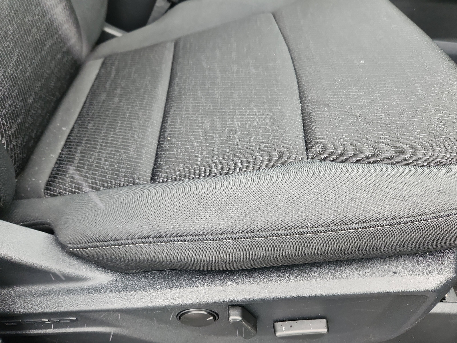 Certified 2022 Ford F150 XLT w/ Equipment Group 302A High image 33