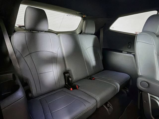 Used 2023 Buick Enclave Premium w/ Experience Buick Package FWD image 34