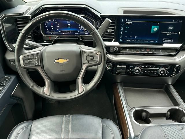 Used 2024 Chevrolet Silverado 2500 High Country w/ High Country Premium Package AWD/4WD image 10