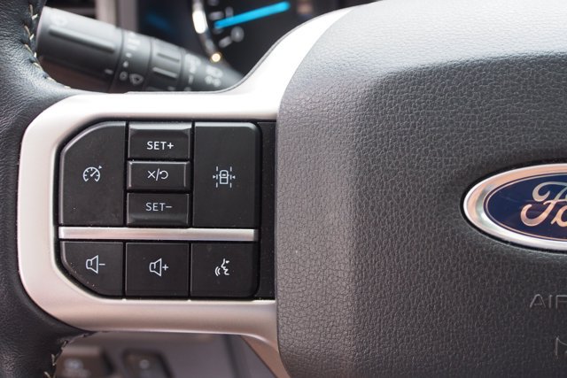 Certified 2024 Ford Expedition XLT RWD image 28