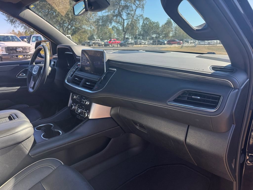 Used 2023 GMC Yukon SLT image 20