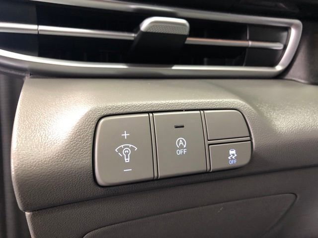 Used 2024 Hyundai Elantra SE image 22