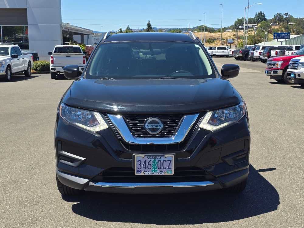 Used 2018 Nissan Rogue SV AWD/4WD image 12