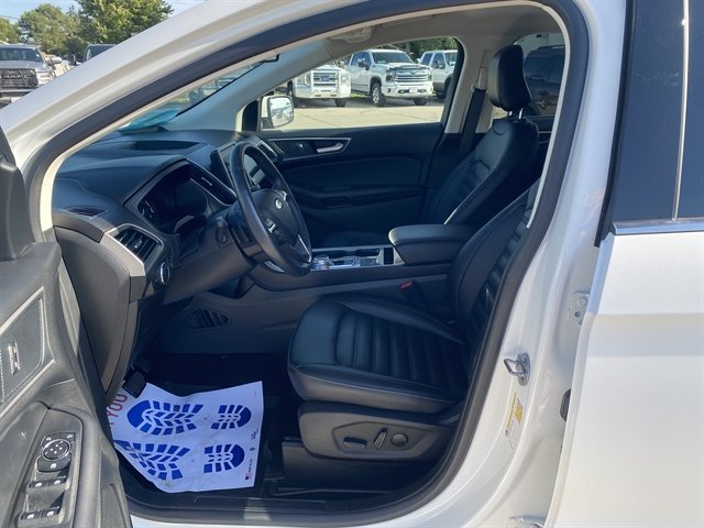 Certified 2024 Ford Edge SEL w/ Convenience Package AWD/4WD image 17